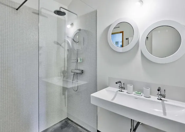 Dependance De Sibra *