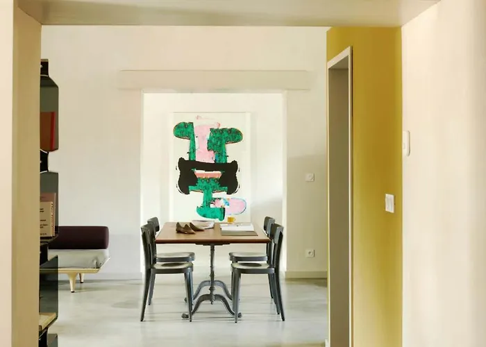 Dependance De Sibra * Lagarde (Ariege)